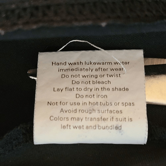 Spanx Black Full Coverage Shape Wear Top 18D/DD (2781) - Picture 6 of 6